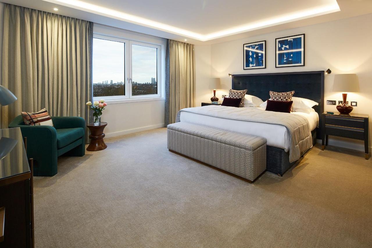 Deluxe Three Bedroom Apartment